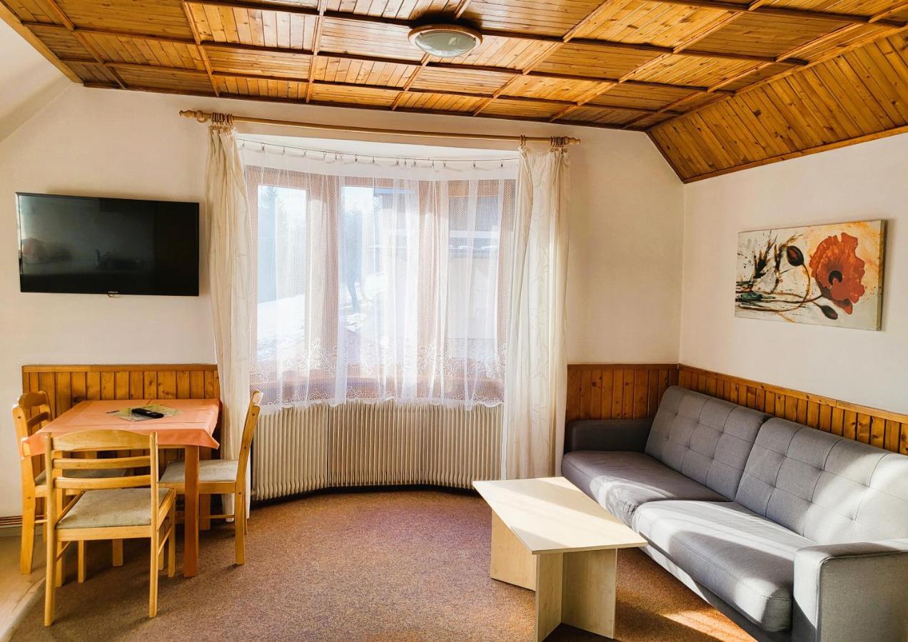 Homestay Ulrich *